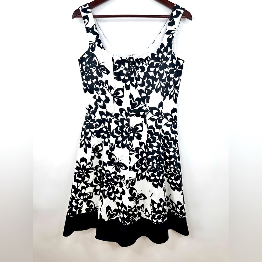 London Times Floral Butterfly Print A-Line Dress Black White Sleeveless Size 8